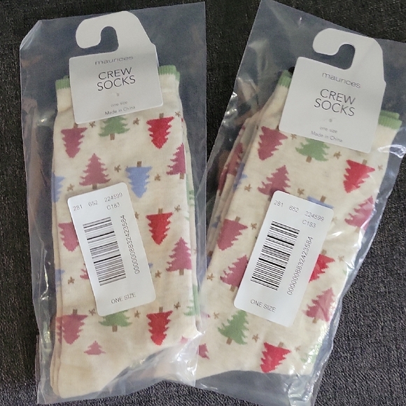 Maurices Accessories - 2 Pairs Christmas Crew Socks Women